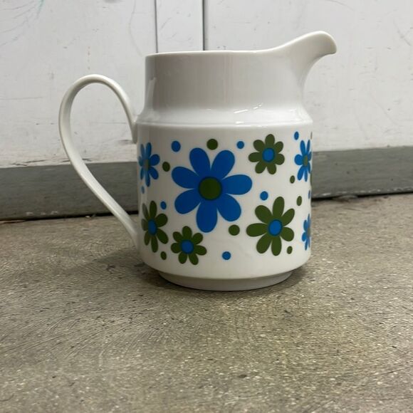 Vintage 1960’s Mid Century Small Ceramic Pitcher - Picture 1 of 4